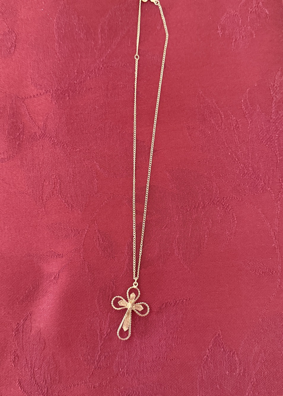 Vintage Sarah Coventry 3-d Raised 18" Gold Cross Necklace